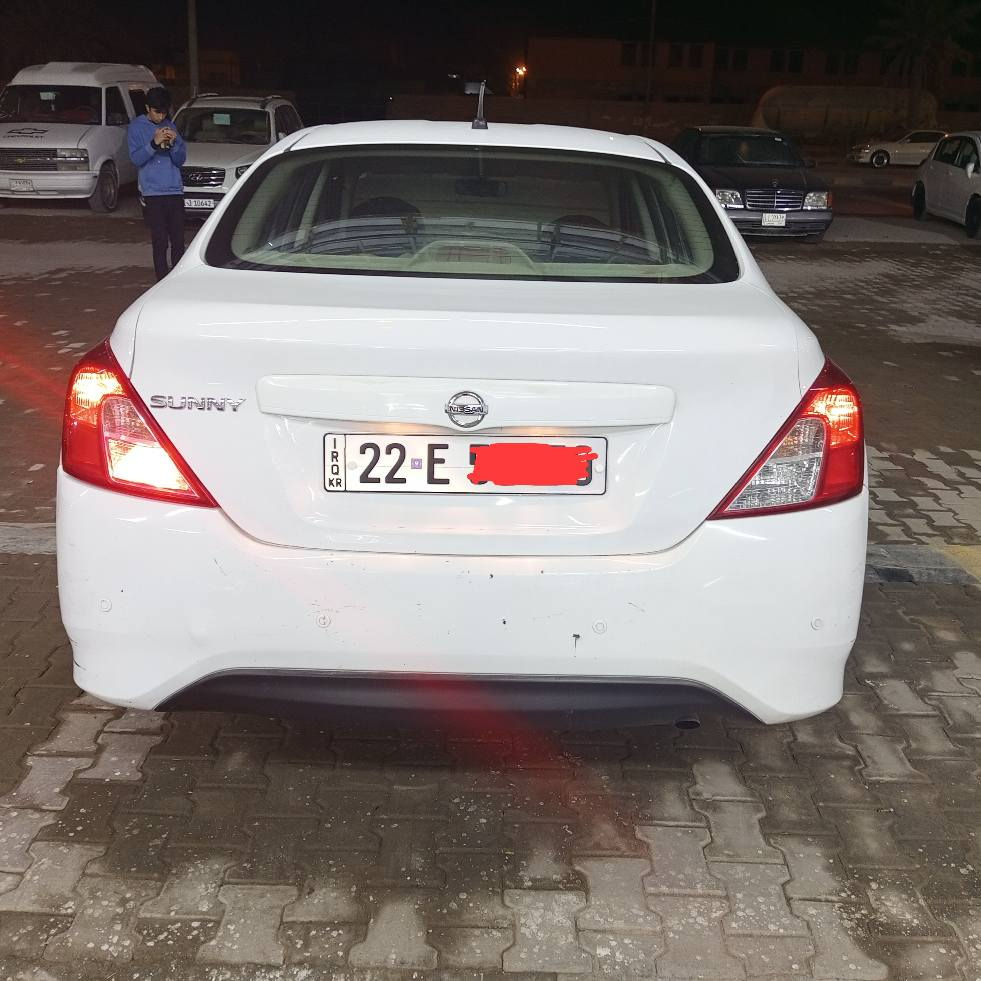 سلام عليكم نيسان سني هندي 2019  اربيل انكليزي سنويه لل٢٠٣٠ بأسمنه تحب وكاله أو تحويل سياره جاهزه من كلشي 
مكينه وكير وحداديه وتبريد تخم تاير 
برغي ما ناقصة مكفوله من صبغ وتبديل 
بيه باردات بسيطه شوف العين 
مكاني نجف رقم الهاتف *********** 
السعر ١٠٥$ وبيه مجال النجف, العراق
