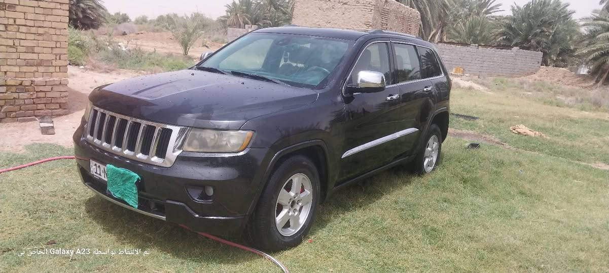 جيب لاريدو موديل 2011 لون اسود رقم بغداد بأسمي تحويل مباشر بيها كصه قماره للأستفسار   *********** السعر 97 مكان ذي قار

