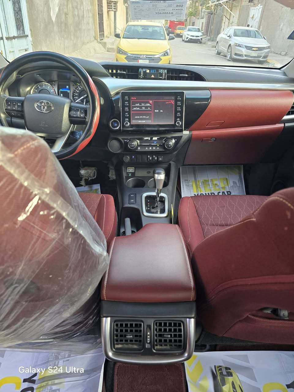 السلام عليكم تويوتا موديل ٢٤ اوتوماتيك سياره جديده ماشيه ٤١ مكفوله كفاله عامه امداور ثاني يوم مكان السياره كربلاء السعر ٢٧٠ رقم ***********
