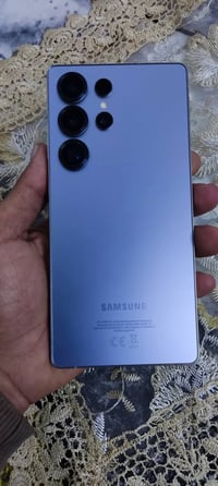 S 25 Ultra ذاكرة 256 ، نظافة 100% بدون ملحقات سعر 1,200,000 وبي مجال ،...