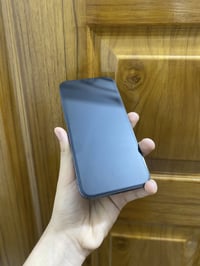 ايفون 12 برو ماكس  ذاكره ٢٥٦  نموذج M  بطارية 95  ماستر شرق أوسط AAA ف...