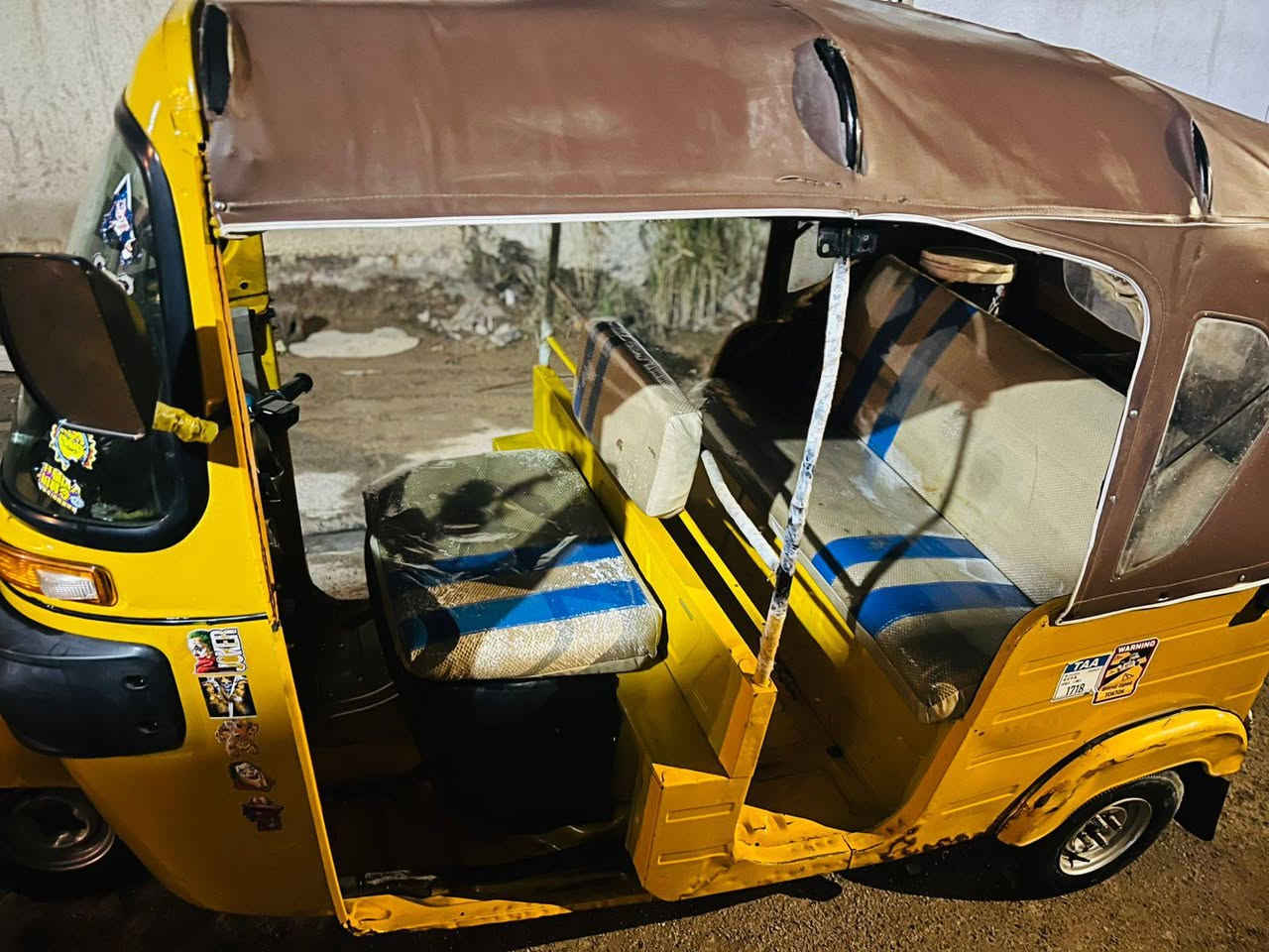 السلام عليكم شباب تكتك للبيع مديل 20 بشهر ال11 سنوية تكتك جاهزة من كلشي السعر 6 وبيها مجال ماسنجر ماكو بس واتساب على الرقم 0771 467 8703
