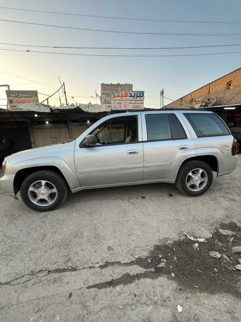 🚦للبيع فقط للبيع فقط 🚦👍👍👍
تريل بلايزر 2007 موصفات LT  
محرك قبق ابيض جديد 💯
كير خير من الله 
تبريد ثلج 
غرفه نظيفه كلش 
تخم اطارات جديد  
حداديه مابيها اي شي جاهزه 
بجم تاهو المرغوب 
تو ويل بلادي 
تحكم استيرن 
إشاره مرايه الجانبيه 
شاشا بلوتوث و Wi-Fi
مقفوله من الصبغ 
بيها فقط بارد 
تجي و شوف بعينك 
وين تريد تفحص سونار تدلل 
سياره جاهزه من الكل النواحي 
السعر 90 $ $$$$$$$$
وبيها مجال للطيين حك الجيه 
🚧 للبيع فقط للبيع فقط 🚧
عنوان السياره بغداد الكراده 
للتواصل ***********📞
