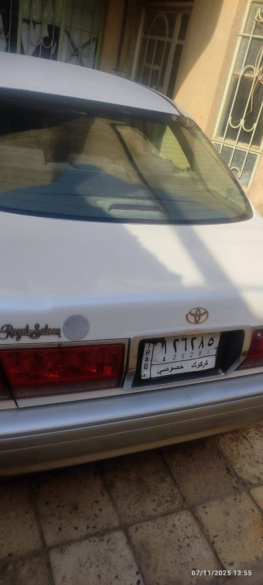 السلام عليكم ملكة صدفية موديل 2003 دكمتين شاصي 71 مكينة فيفتي محور غاز كرستال حدادية تحويرات نجف فوك وجوة دشبول عارف سيارة مال جناي بيها ضربة جاملخ الايمن مو قوية  رقم كركوك مدفوع كمرك وضريبة
السعر دفتر وبيها مجال الاتصال ع رقم ***********
