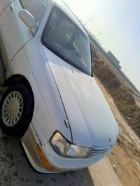 تويوتا كراون بطه رقم بغداد رقم الماني سياره مكفوله من اصوليات  ومكفوله...