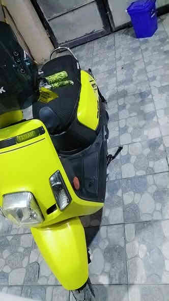 دراجه ماكس بوليس نوزل مسطره صار شهرين نازله رنبه ختم واحد ويه المكينه مكفوله من كلشي وضع رنبه شراي تصل او خاص ***********
