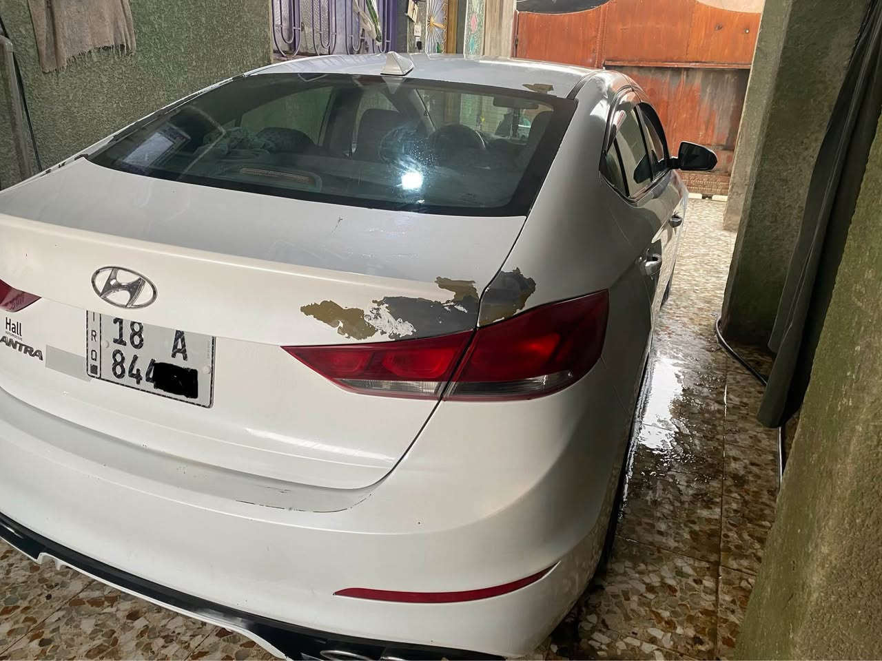 النترا 17 امريكي سياره كير محرك تبريد خير من الله سياره مال جناي 
سياره بيه تكشير وهذا الموديل مال النترا كوله كشر ظرر امريكا جاملغ الايمن مبدل وبيه باب السايق بيه تعمير وصبغ اثر ظربه ابودراجه سياره مناسبه بنسبه للموجودات بالسوك سياره بابل باسمي تحويل ثاني يوم السعر 105 السياره عيبه بس التكشير 
*********** المحاويل, بابل
