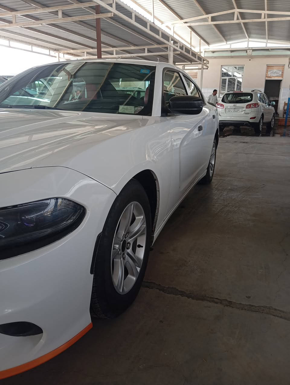 جارجر موديل 2016 بيه ثلاث قطع
سونار مرفق بلمنشور 

حداديه تخم تاير كير مكينه اكسل كفاله جاهزه 

شاشه جبيره كاميره حساسات خلفيه شفتات ستيرن 

رقم بغداد نكليزي هزه جديده 

قلعه سكر  سعر 175وبيه مجال

***********بي واتساب 

***********
