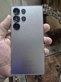 سامسونج s25الترا ذاكره ٥١٢/١٢ جهاز نضيف جدا بدون غراض نهايته مليون ٢٠٠...