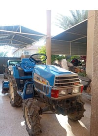 مكينه تابوتا للبيع سعرها اربعه وبيها مجال 07733522557