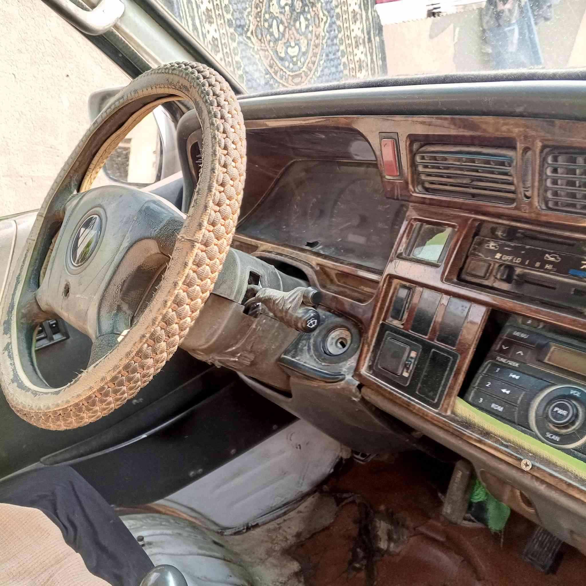 السلام عليكم فتون موديل 2009 رقم بغداد إنكليزي العنوان بغداد الفظيليه السعر 45 بيها مجال رقمي***********
