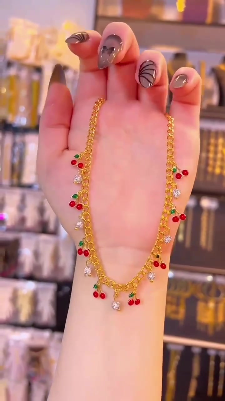 "اكسسواراتِك.. عنوان شخصيتِك 👑"
صُممت بدقة لتناسب ذوقكِ الرفيع وتضيف لمسة من الفخامة ليومكِ.
✨ جودة عالية + تصاميم حصرية + أسعار تناسبكِ.
خدمة توصيل لجميع محافضات العراق
#بوتيك حواء #منتجات


**إذا كنت صاحب هذا الإعلان وتريد حذفه لأي سبب، رجاءا أرسل رسالة إلى الدعم الفني**
