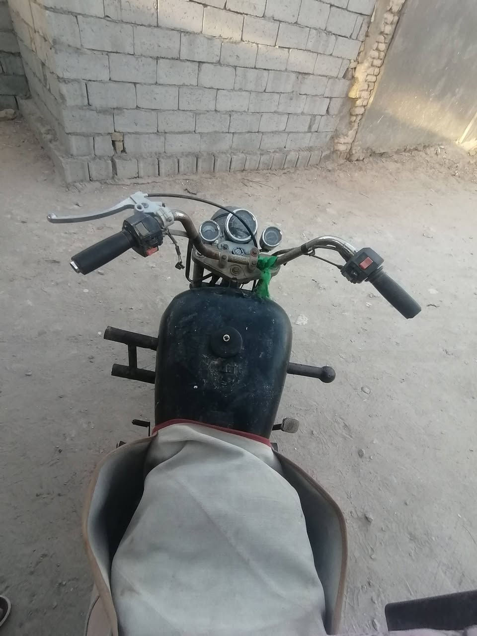 ستوته للبيع كلك كلك
شاصي نضيف
ضفيره وكتفات وماگنيت
وشوته وكابريتر جديد
مكينه واكسن ناعمات
والشكل مثل ماموضح بالصور
السعر 550 وبيها مجال


**إذا كنت صاحب هذا الإعلان وتريد حذفه لأي سبب، رجاءا أرسل رسالة إلى الدعم الفني**