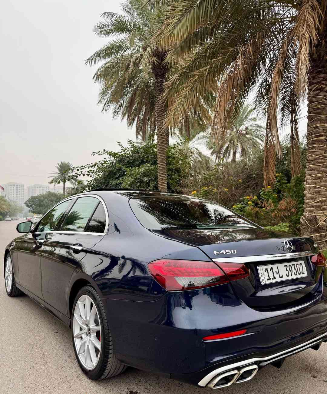 السلام عليكم
للبيع او مراوس 
مرسيدس E450 V6 2022 
٦سلندر 🚀
وارد امريكي حادث جاملغ خلفي وجنطة
ماشية 35 كيلو جديدة بدون اي نقص 
مواصفات 
فتحة سقف بانوراما 
مقاعد كهرباء 
انارة داخلية LED 
5 كاميرات 
شاشة تحكم بالسيارة 
ماوس تحكم بالشاشة 
أنظمة قيادة متعددة 
داخل ابيض مميز 
وبعد بيها مواصفات هواية 
مكان السيارة بغداد السيدية 
*********** بغداد, العراق
