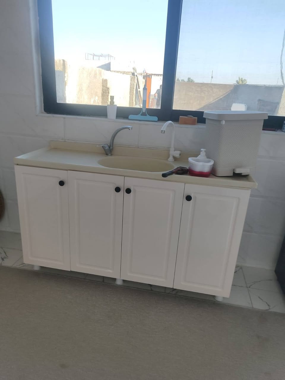 غرفه تركي جديده شخط مابيها 10قطع كاونتر جديد اي ضرر مابي بيع مستعجل نجف مكانه ب البراكيه بشارع المعمل
يالله


**إذا كنت صاحب هذا الإعلان وتريد حذفه لأي سبب، رجاءا أرسل رسالة إلى الدعم الفني**