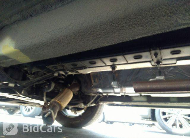 السلام عليكم سبورتج 21 امريكي حادثه سرقه حجر بيئه بيها فقط بارد بخشم الحمالغ قليل كلش سياره مكفوله من كلشي نضيفه جداً مكينه 2400 تخم تاير جديد باتري جديد السعر 168 مكان بغداد ***********
