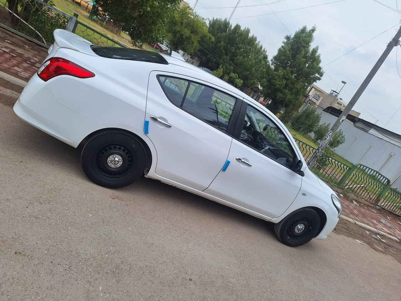 سني هندي ضمان السور
ماشيه ١٢ بغداد 
شارع فلسطين ***********
