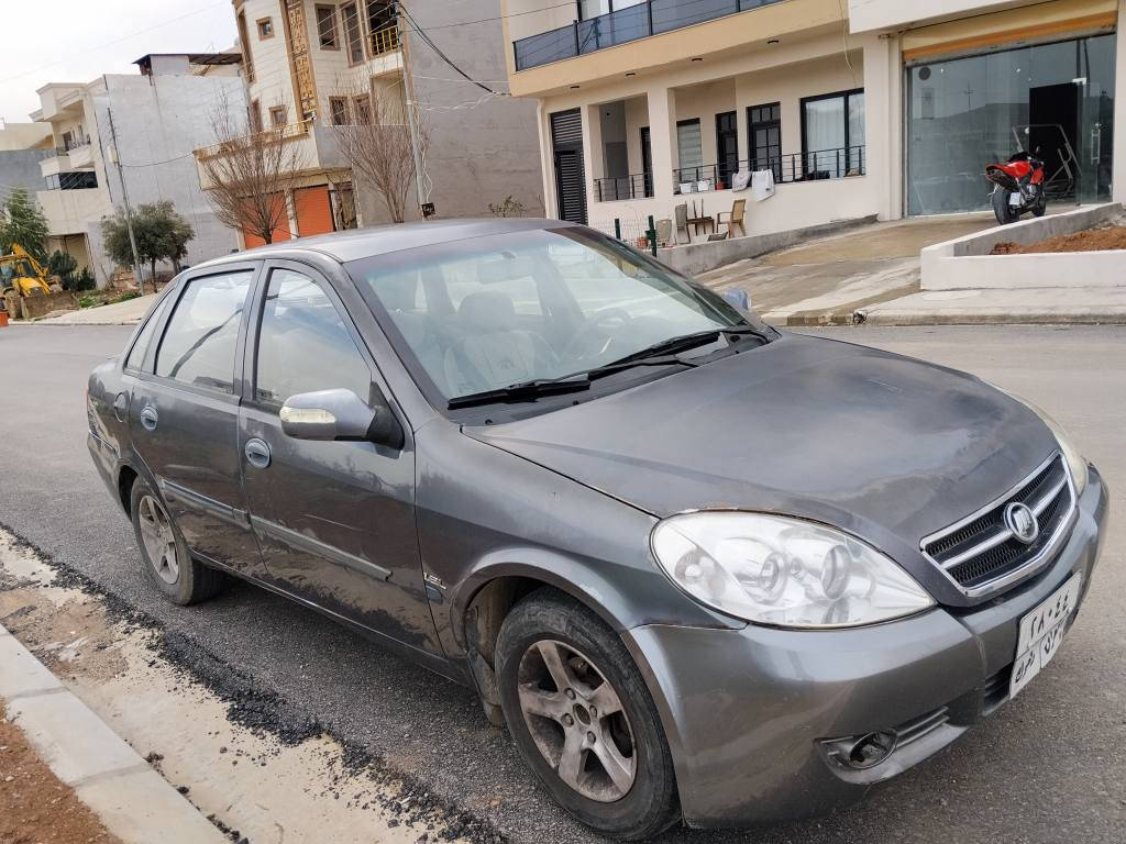 ليفان 520 
موديل 2008
قطارة مال بنزين لتر يمشي 15 كيلو
تانكي 52 لتر يمشي 780 كيلو
محرك و كير بشرط
غرامة 200$ من السعر ينزل
رقم دهوك وكالة عامة موصل, نينوى


**إذا كنت صاحب هذا الإعلان وتريد حذفه لأي سبب، رجاءا أرسل رسالة إلى الدعم الفني**