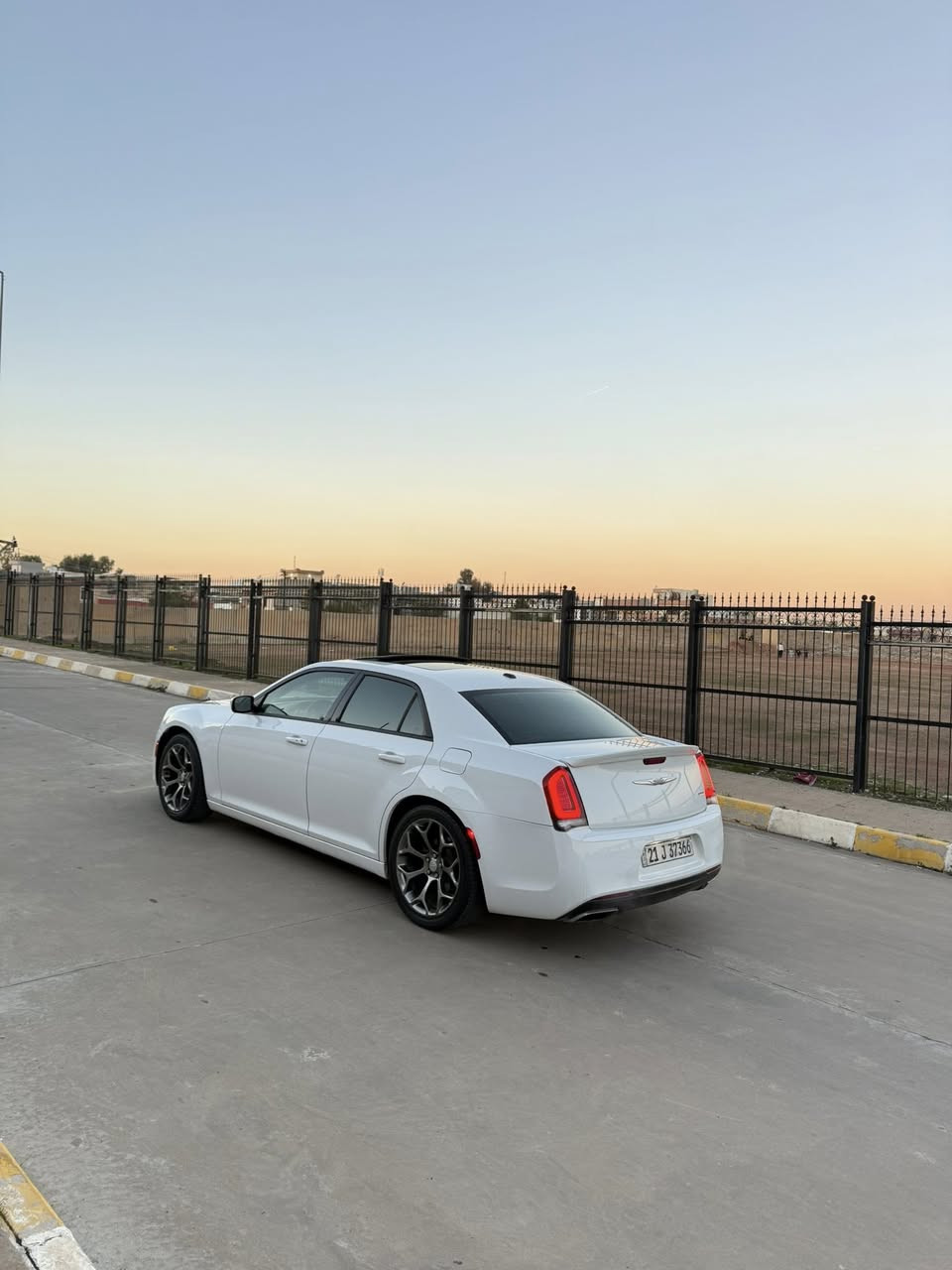 السلام عليكم
اوباما موديل 2015محدث (S)
استخدام شخصي مامشتغل خط 
ماشيه90ميل حقيقي شرط الفحص 
السياره مكفوله  من صبغ وتبديل شرط
بيه مكانين تعديل بارد ولباقي كله مكفول
رقم سليمانيه دولي جديد شرط تحويل 
موصفات1/1
تشغيل بصمه
بيبان بصمه 
كشن جلد 
مقاعد امامي 2كهربائي
شاشه كبير
كشن حار تتفئه
ويل عنكبوت 20
تخم تاير جديد
صدر امامي خلفي كله جديد  مابي نقص

سعر233ورقه بي مجال 

مكاني كركوك داخل مدينه

اخوان اني مكلف بالنشر خابر صاحب السياره 

***********
