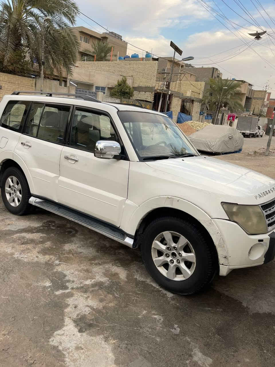 السلام عليكم باجيرو لبيع مديل 2010 رقم أربيل بسمي مصبوغه إحرام سعر 105 وبيها مجال تحياتي 
او مراوس 
***********
