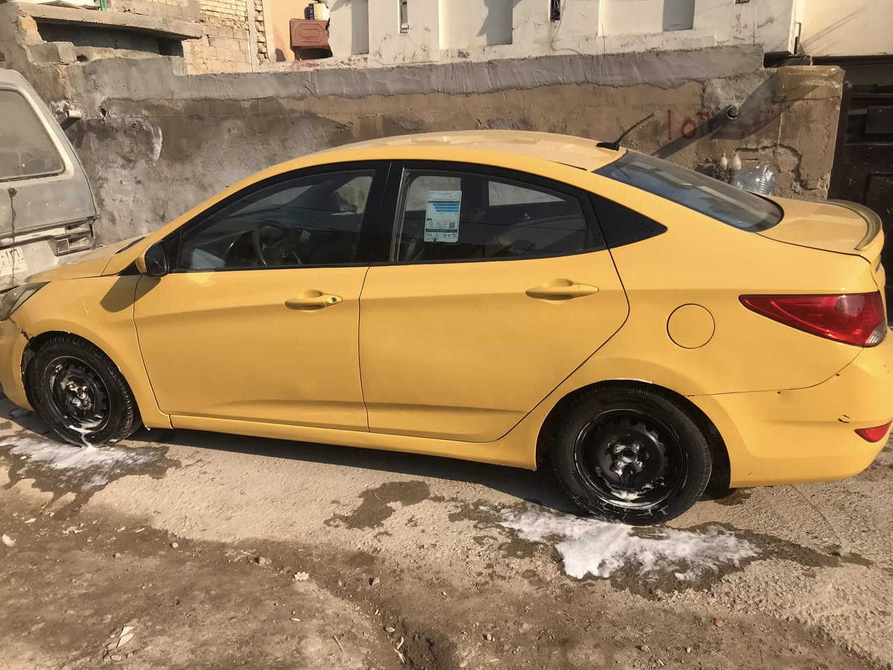 السلام عليكم
اكسنت للبيع فقط 2012/رقم بغدادانكليزي

حادثه جاملغ بدون دواخل راجع نفسه

محرك جي دي اي تعبان بيه تنقيص /صدر جديد قبل سبؤع مبدله السعر 72وبيه مجال ‏***********‬‏
