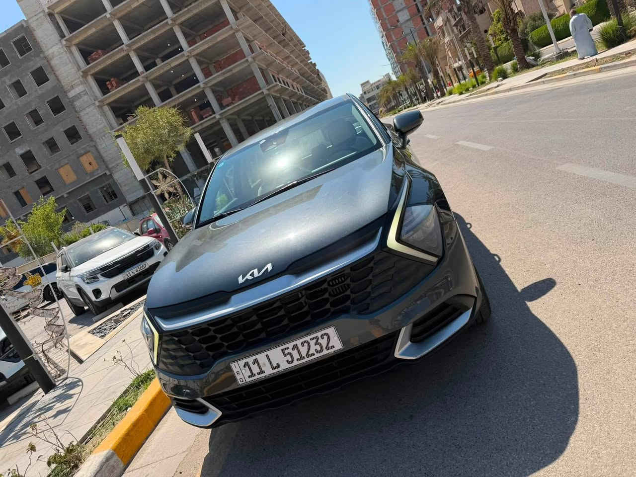 سبورتج 2023 للبيع بغداد
حادثها جاملغ السايق بدون ايرباك بدون دواخل مصبوغ نفسه وهنا بالعراق بيها باردات بنفس جهة السايق 
هايبرد 
ماشيه. 30 مايل بس 
السيارة جديده بحالة الوكالة 
كير ماوس
شاشات 
رادارات امامي خلفي 
توقف ذاتي 
ترحيب 
كشنات جلد بيض 
لونها رصاصي داكن كلش حلو 
سعرها 171 وبيها مجال قليل
***********
