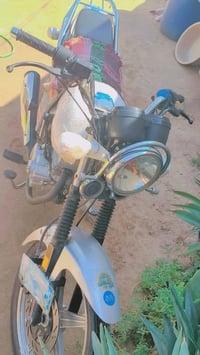 ديوان لابيع مديل 23 السعر مليون 600 وبيها مجال مكان حي الغدير  الاستفس...