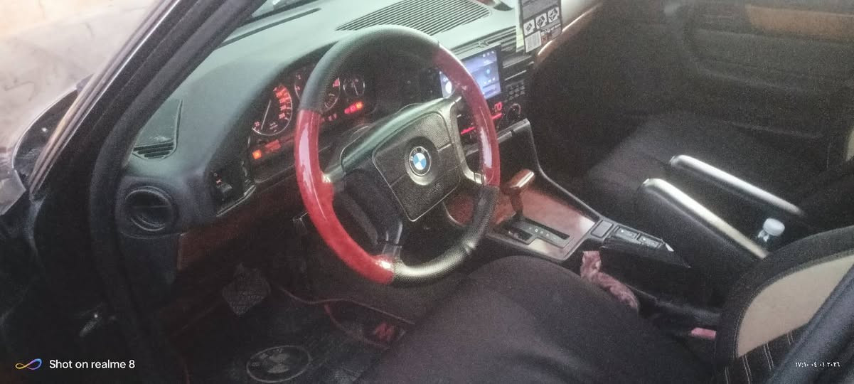 السلام عليكم بي ام 525 صبغ جماليه بدون ضرر سلايت كهرباء جامات كهرب سياره شرط تحويل كربون بنزين مكينه كير شرط العنوان حي التنك يم الصوره السعر 75 يرحم والديك لا تراسلني خاص ارقام موجوده  ***********////***********
