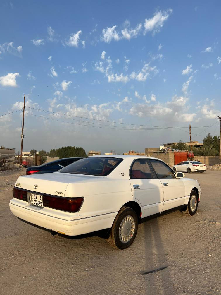 بطه فصل مكفوله من الكص والصبغ لون أبيض محرك 2500 السياره جاهز تبريد حداديه طخم تاير العنوان بصره خور الزبير *********** البصرة, العراق
