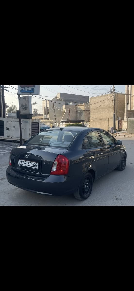 سلام عليكم للبيع اكسنت امريكي 2011 بيه صبغ جاملغ خلفي باب قبق جنطه بدون دواخل مكينه 1600 سياره جاهزه بدون اي نقص سياره بغداد سعر 89 رقمي ***********
