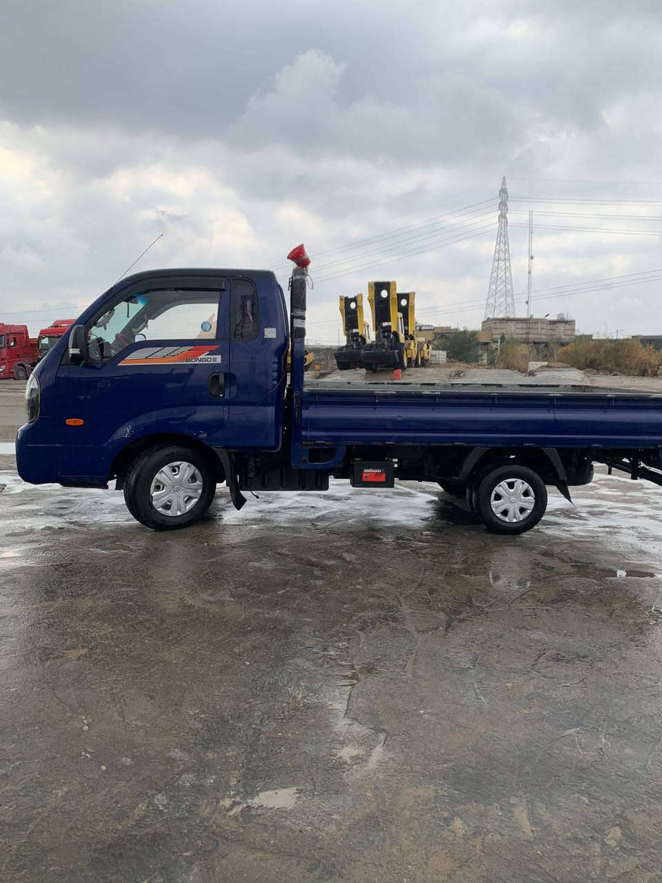 سلام عليكم كيه حمل البيع مديل 17مكينه كارتون حداده تخم تاير شاصي ورقم الشاصي السياره كفاله عامه سونار المكان بصره قرنه ***********مكلف بل نشر
