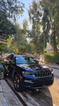 جراند شيروكي • ٢٠٢٤ • هايبرد