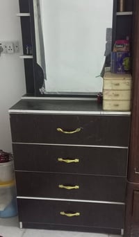 غرفة نوم • اثاث غرف نوم • ديكور غرفة نوم • للبيع