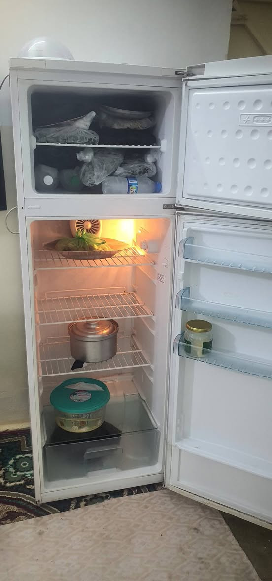 للبيع شرط شغال السعر 110
عنوان حي الانتصار 
ارتفاع 160

***********
