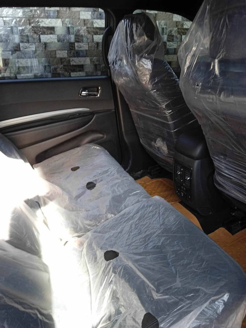 دوج دورنكو جي تي موديل ٢٠٢٠السعر235مكان السياره نجف الاشرف  رقم ***********
