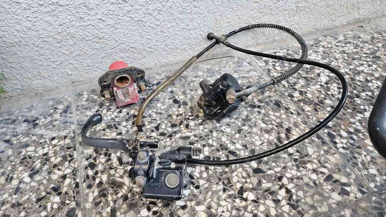 صدر امامي للبيع
بغداد حي الجامعة ***********
كلشي موضح بالصور 
بس للأمانة الدبلات شوية قوية
