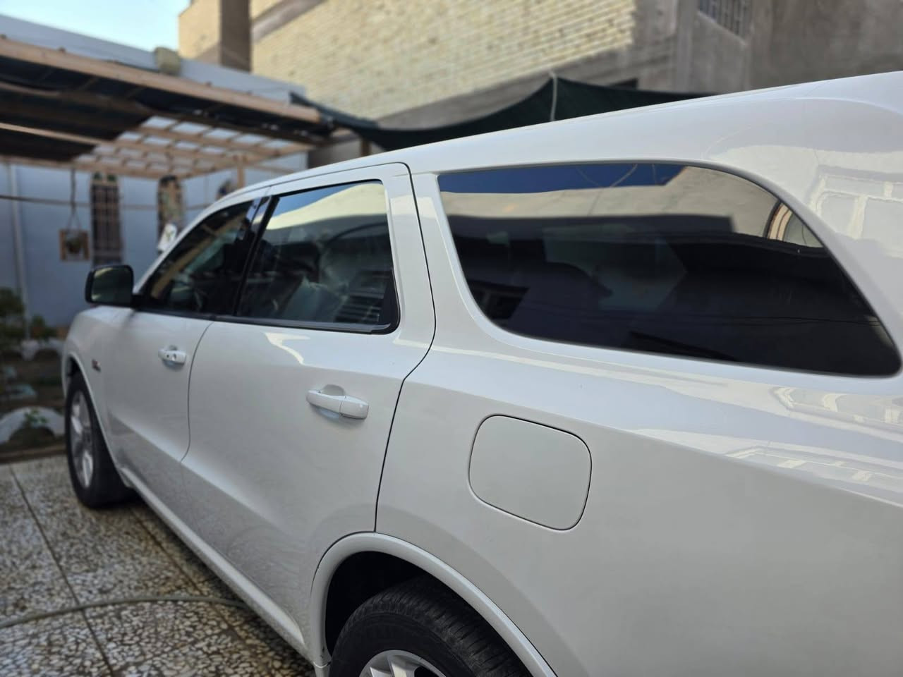 دورنكو 22 RT
فول مواصفات ومعروفه مواصفات RT
رادار امامي خلفي 
فتحه
حساسات 
مكينه 8 هيمي
السياره كلش جديده ترايهه مال زيرو 
بدون اي ضربه حادثه سرقه 
وهذا رقم الشاصي تكدر تشوف الصور 
ماشيه 22000
رقم انكليزي هزه جديده بأسمنه 
 مكانه النجف 
السعر 275 وبيه مجال 
***********
