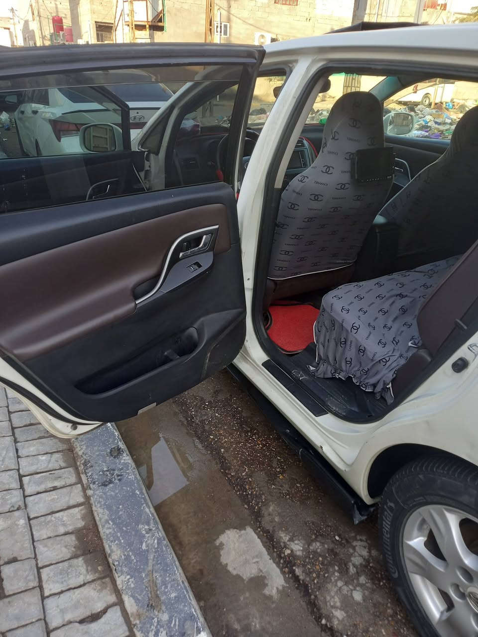 السلام عليكم سياره مارك 2014 سياره جاهزه محرك جير حداده كله مقفول تبريد ثلج اي نقص ما بيها مكان البصره السعر 50 وبيها مجال رقم الهاتف***********
