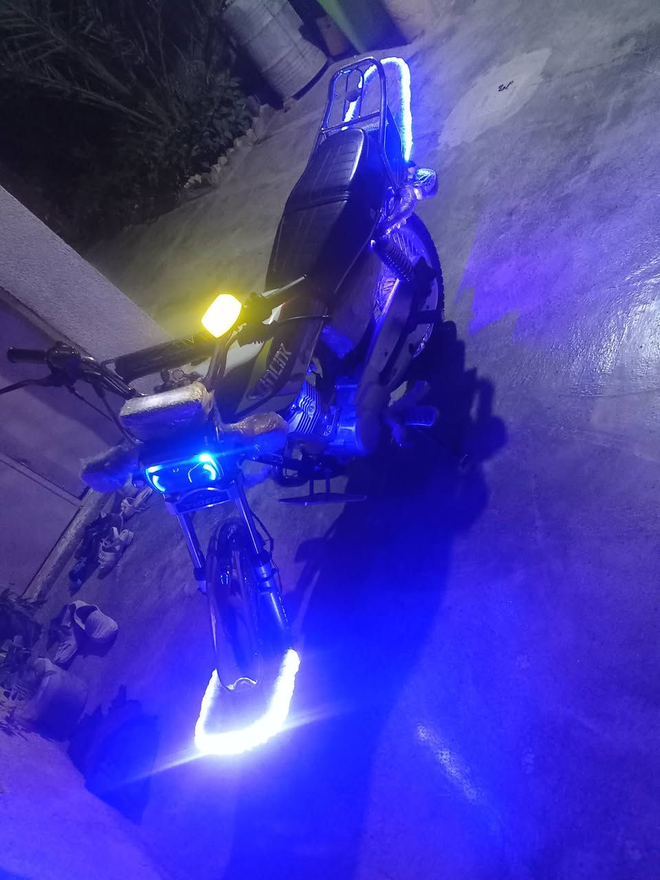 للبيع سولنك 24 دراجه خير من الله كل عيب مابيهة كلشي بيهة شغال تجي تفحص يلا تاخذ مكان جلولاء خاص موجود رقم ***********
