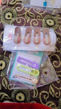 اكسسوارات شخصية • قطعتين • مكلّفة بالنشر