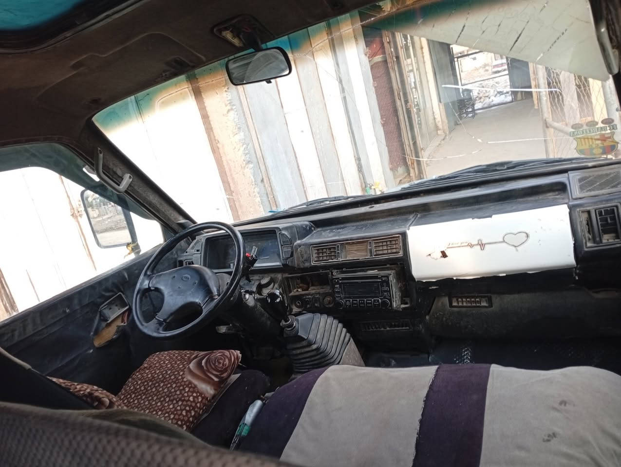 عمي السلام عليكم كيه بسته للبيع مكينه وكير خير من الله المكان بابل الشرايه بي خير ويدلل السياره جاهزه للشغل كله شغال السعر 20 الرقم ***********
