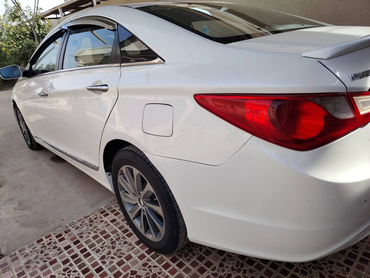 سوناتا 2011رقم بغداد بأسمي
قطعتين صبغ جاملغ خلفي وباب خلف السائق سعرها 117مكان السياره قضاء بلد ***********
