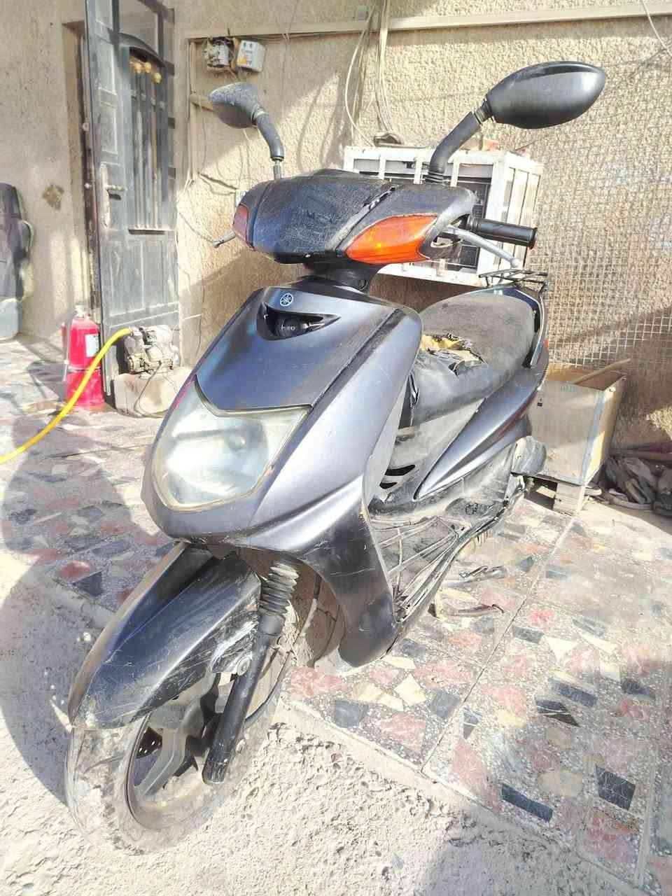 سلام عليكم سكنس 110 ياباني درجة بلاديه  كهربائيات كله شغال جاي مشي وطفت بيع كوم حديد مكاني بغداد بلديات
السعر 250 وهذا رقمي
***********
