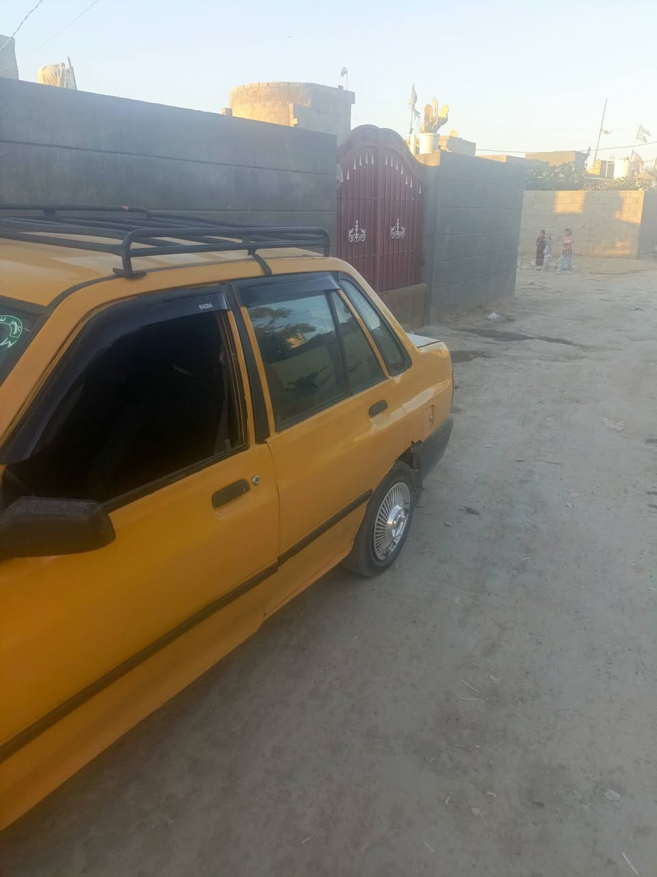 سياره لبيع نمره 3ماتجي وبيه بخار قليل سرعه خير من الله ماندل راعيه شرعي عندي سنويه وسويلك مكاتبه السعر 10وراق لشراي يتصل واتساب موجود وتصال ***********
