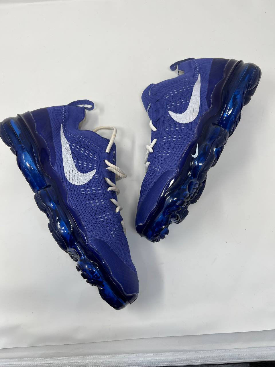 نايك air max
باله فيتنامي، حجم ٤٤ يلبس ٤٣، القطعه جدااا مريحه، تفيد للجم او رياضات مثل البدل او الريشه، شكلهه نازك ومريح وسعرهه 30 الف دينار بس

ادخل انستا شوف القطع الحلوه
https://www.instagram.com/hermes.storex?igsh=MTQwdWQ4OTZ1YmxoMg%3D%3D&utm_source=qr


**إذا كنت صاحب هذا الإعلان وتريد حذفه لأي سبب، رجاءا أرسل رسالة إلى الدعم الفني**