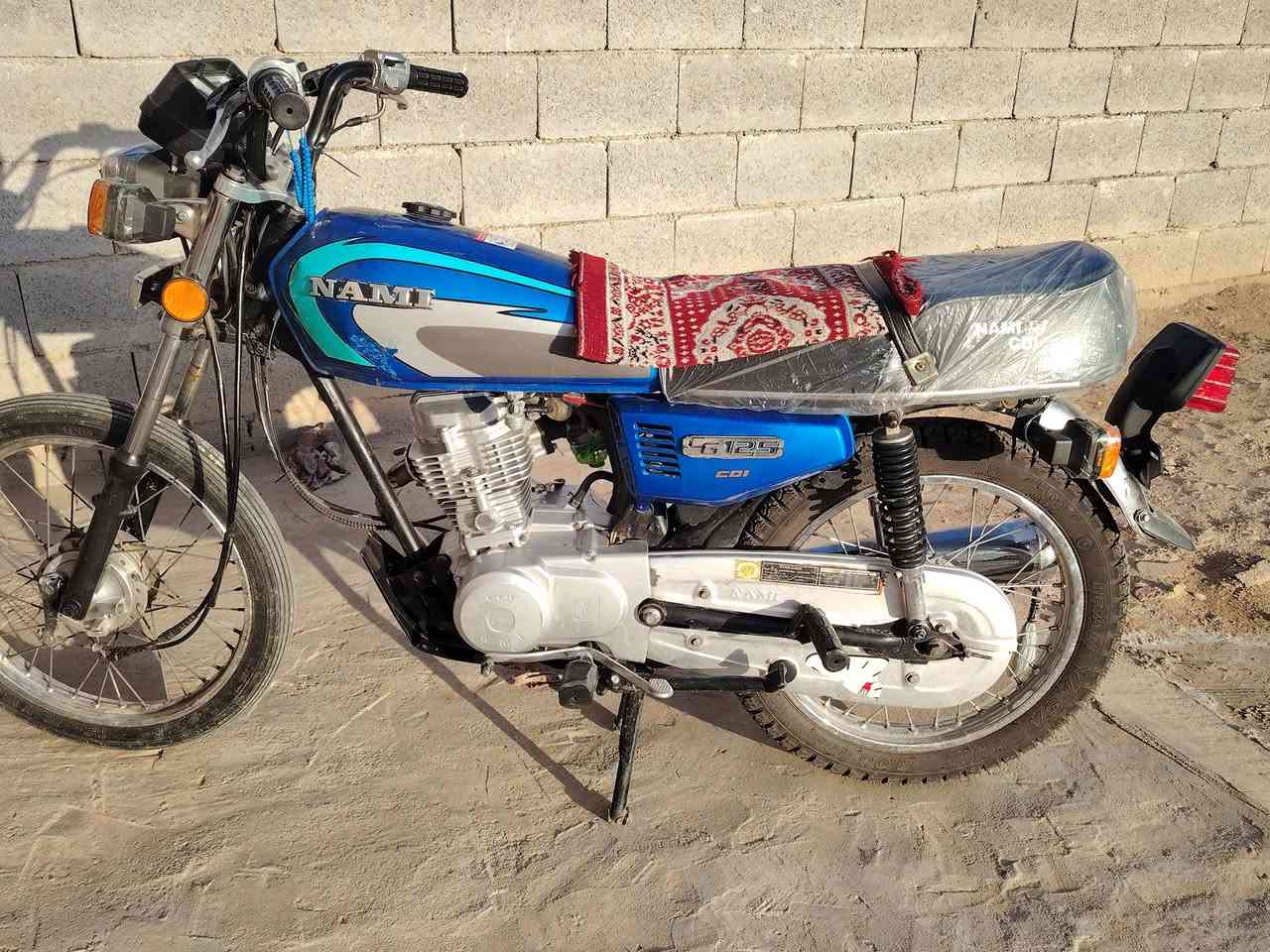 سلام عليكم دراجه ايرانيه للبيع بدون اوراق للاستفسار واتساب فقط ***********
