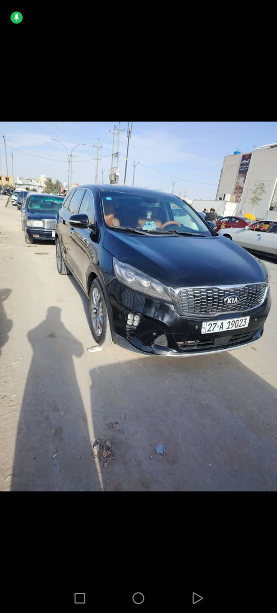 سلام عليكم سورنتو البيع  موديل 2020 وارد أمريكي  ضربته بنيد وجاملق مكينه 6 لا تبخير ولا تنقيص  سبعة راكب رقم نكليزي  بسمي ذي قار *********** رقمي
