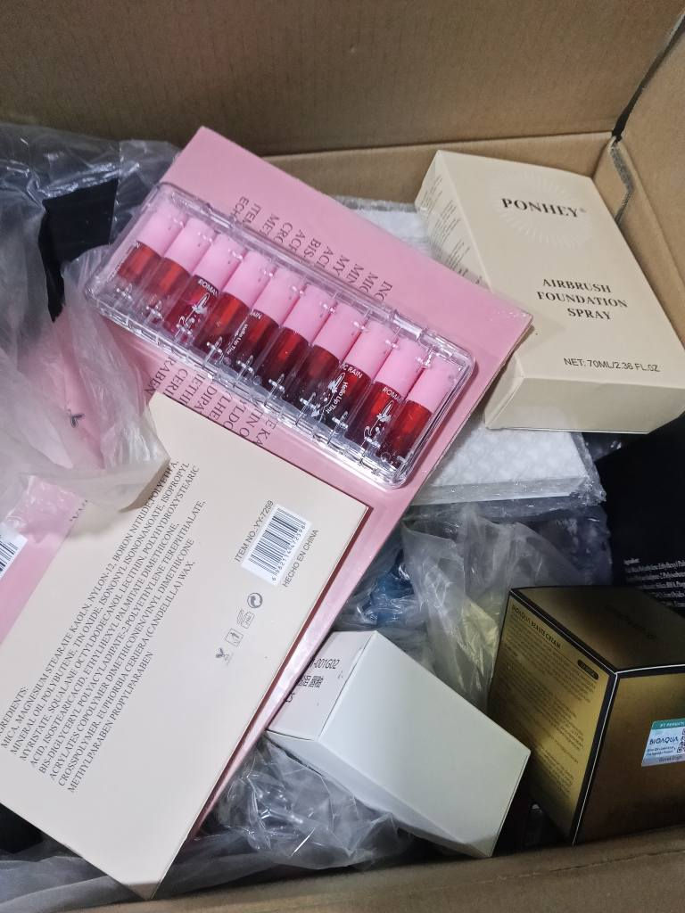 كارتون مكياج عدد 130قطعه سعر 35الف توصيل مجاني فحص بوجود مندوب حلة, بابل


**إذا كنت صاحب هذا الإعلان وتريد حذفه لأي سبب، رجاءا أرسل رسالة إلى الدعم الفني**