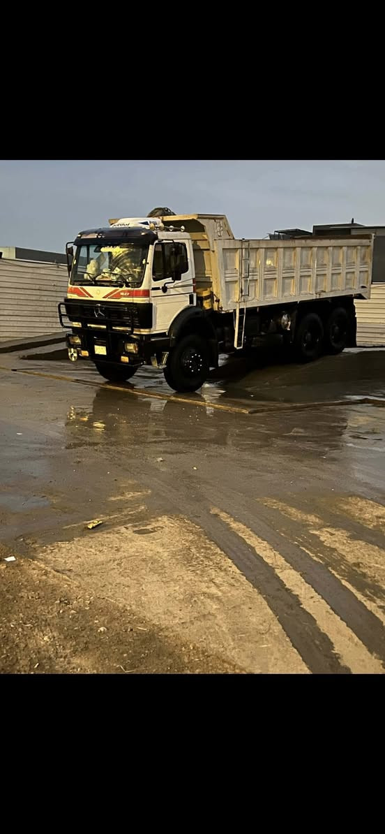 السعر ٢٨٠ فرنسيه ومحنيه ***********
