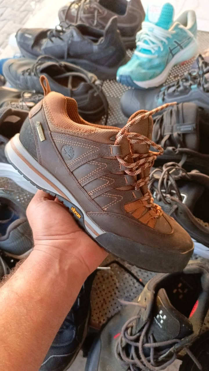 السلام عليكم وصول وجبه جديده احذيه اترانشوزات اوربي نموذج من البضاعه عنوان بغداد البياع  ‏‪***********‬‏
